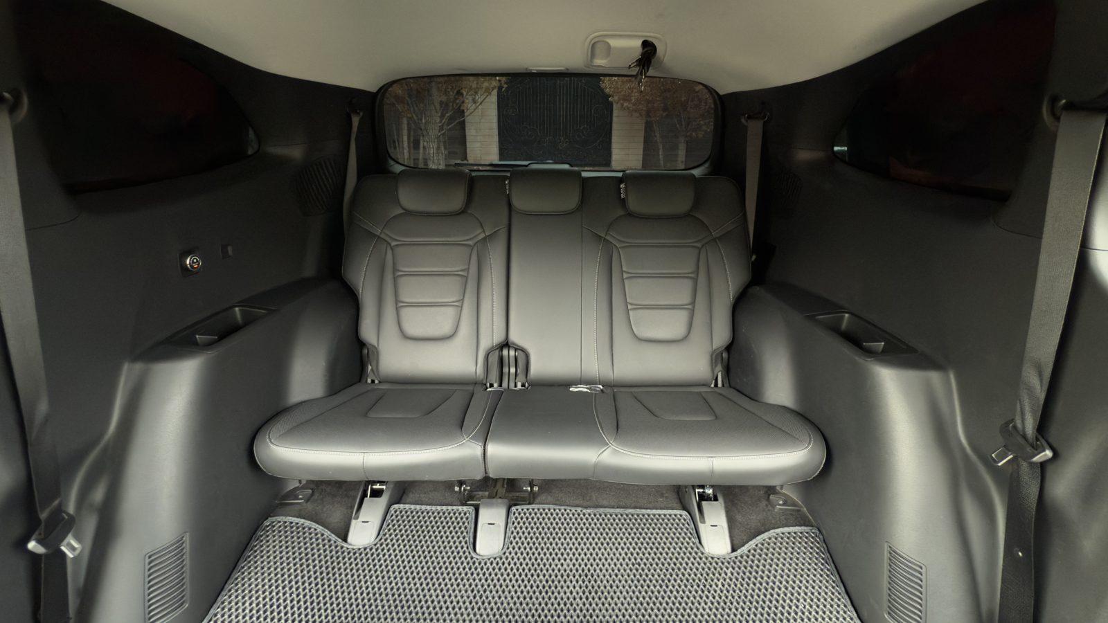 Hyundai Custin Rental in Astana — photo 7