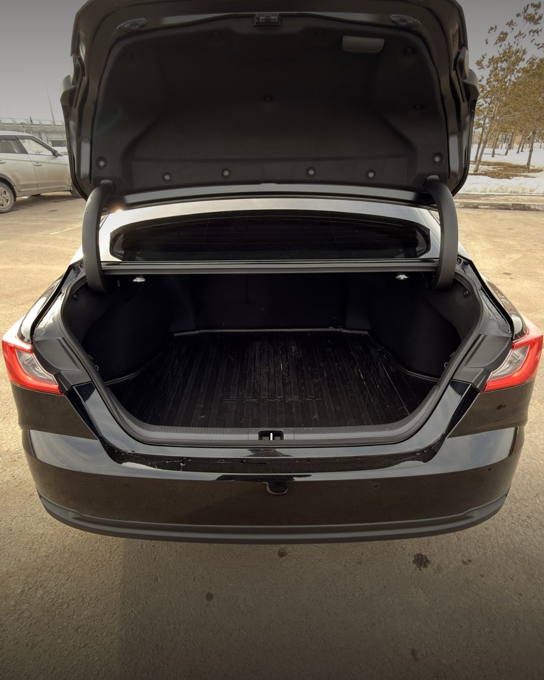 Toyota Camry 80 Rental in Astana — photo 10
